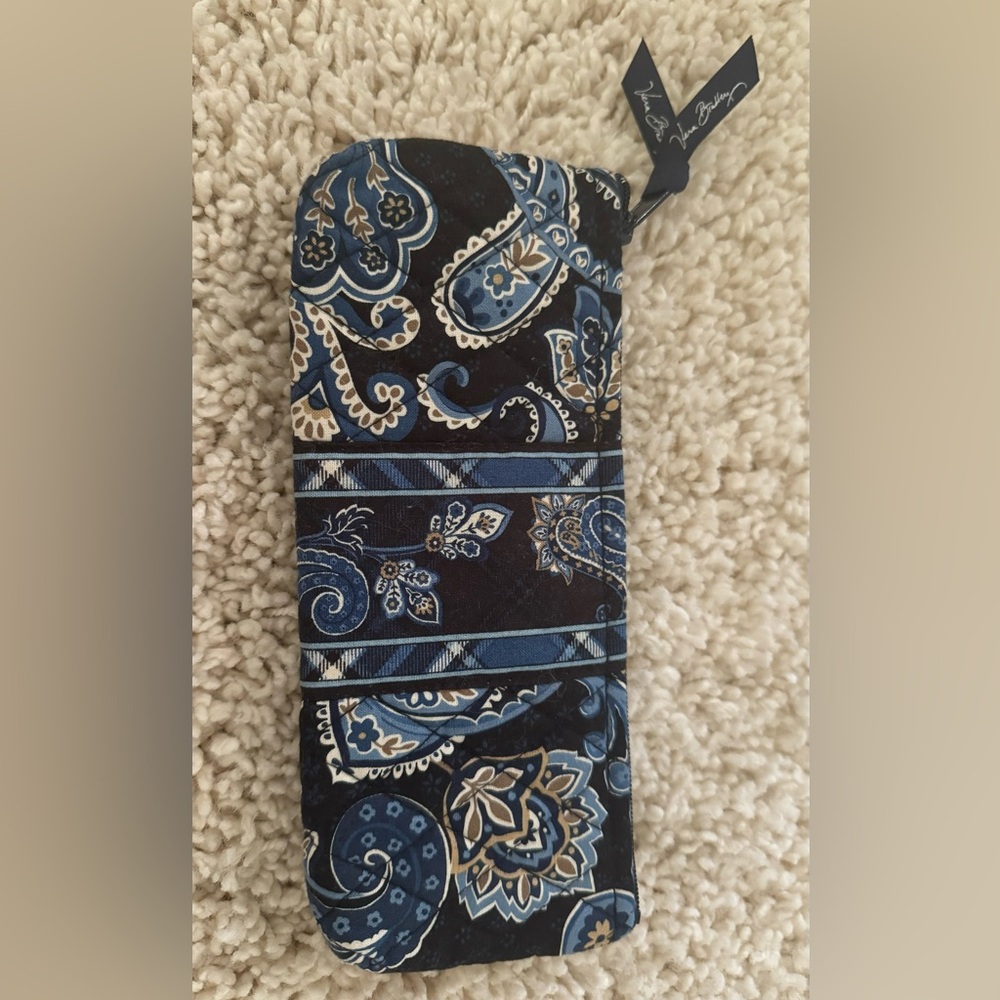 Vintage Vera Bradley Windsor Navy Pouch!